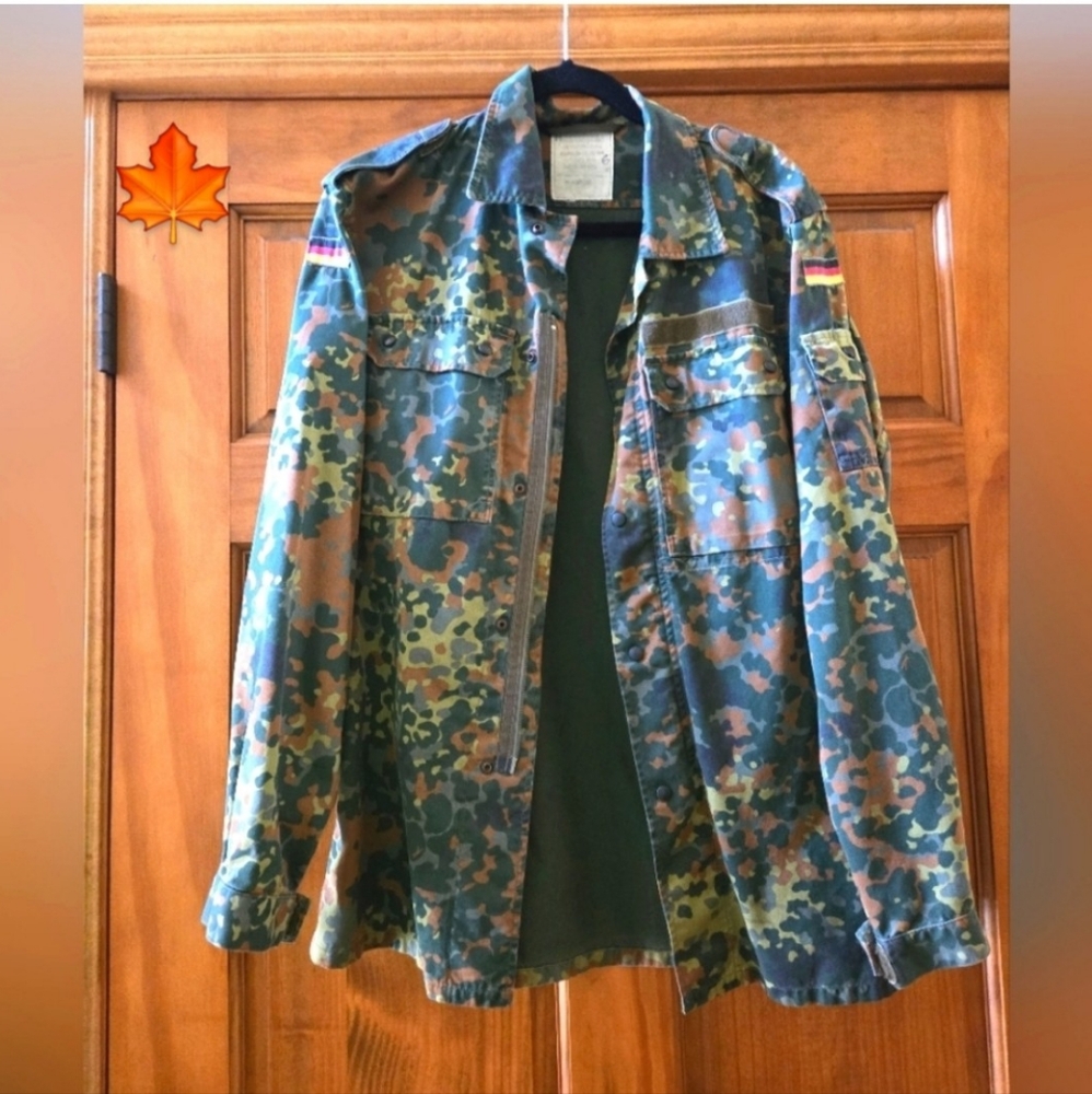 Camo Mililtary Zip/Snap Shirt/Jacket Mens Medium or Large